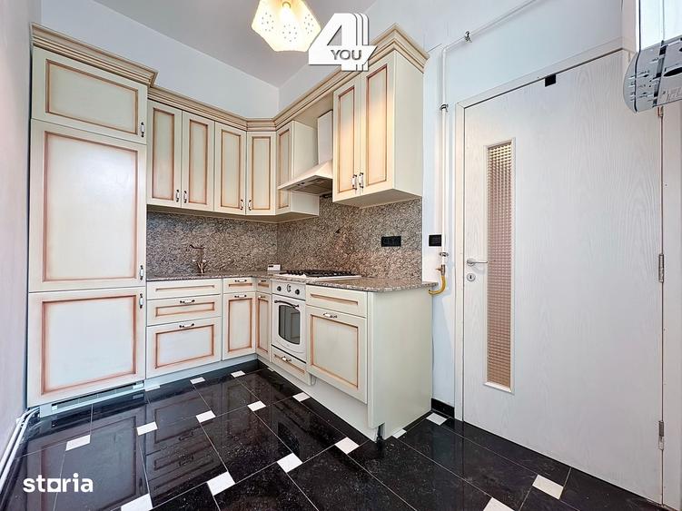 Apartament cu 3 camere în Ultracentral