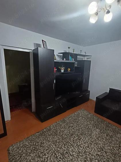 Apartament cu 2 camere semidecomandat în Mihai Bravu
