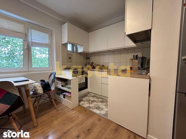 Apartament cu 3 camere, mobilat în Aviației
