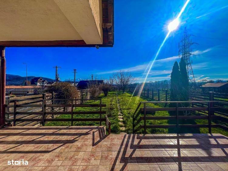 Casă cu 4 camere în IAR
