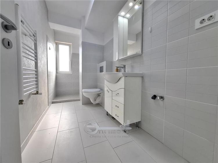 Apartament cu 2 camere semidecomandat, mobilat în Cug