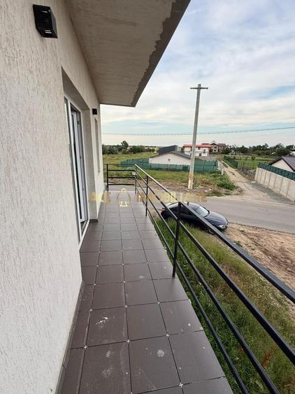 Duplex cu 5 camere cu Teren 250 Mp în Berceni
