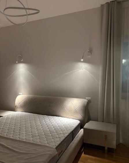 Duplex cu 5 camere cu Canalizare în Nord