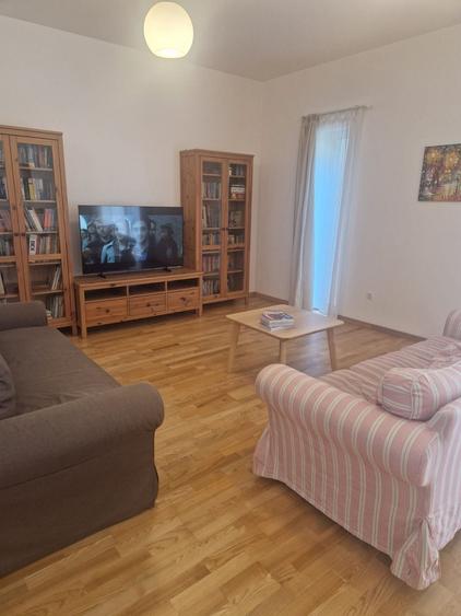 Casă cu 4 camere cu Teren 1701 Mp în Borhanci