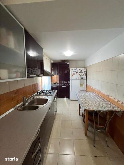 Casă cu 4 camere cu Teren 400 Mp în Central