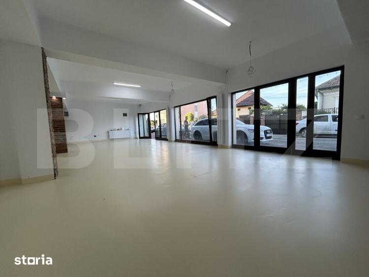 Spațiu comercial, de 142 mp, în Central