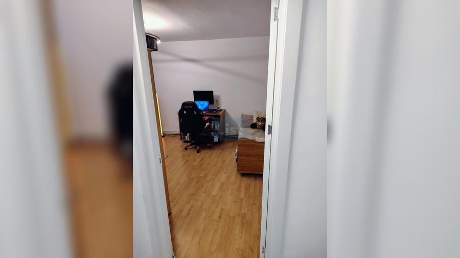 Apartament 3 camere decomandat zona FSGA - 11