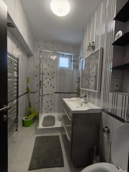 Apartament cu 2 camere decomandat în Semicentral