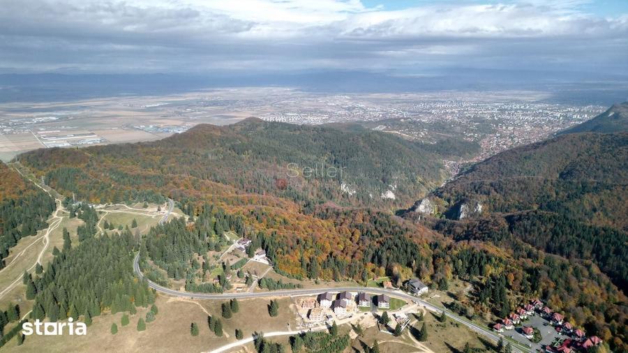 Teren de 5085 mp, în Schei