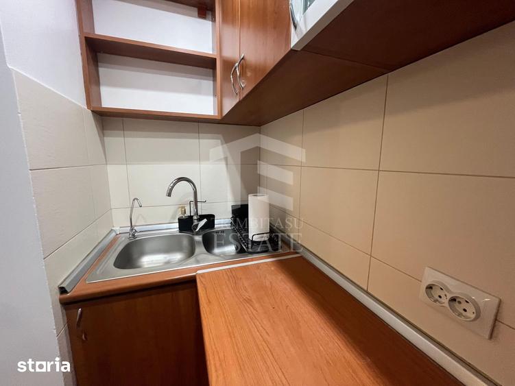 Apartament cu 3 camere în Vitan
