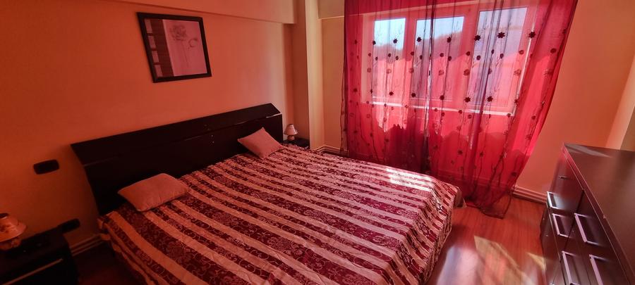 Apartament cu 4 camere în Central