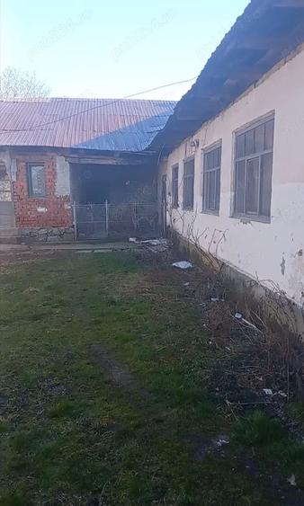 Casa de vanzare in Tincova. 2 kilometri pana la Comuna, drum European E70 sta?ii de autobuz Gara Etc - 1