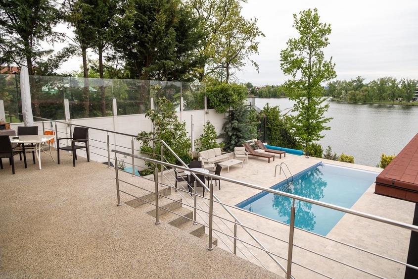 Casă cu 5 camere cu Piscina în Dămăroaia