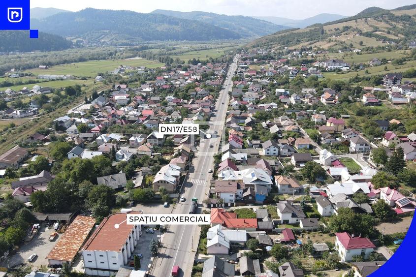 Spațiu comercial, de 1,000 mp, în Central