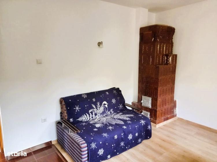 Casă cu 1 camere cu Teren 576 Mp în Casin