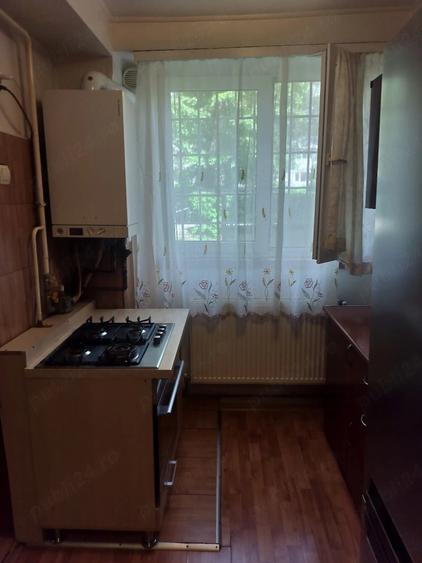 Apartament cu 2 camere decomandat în Traian