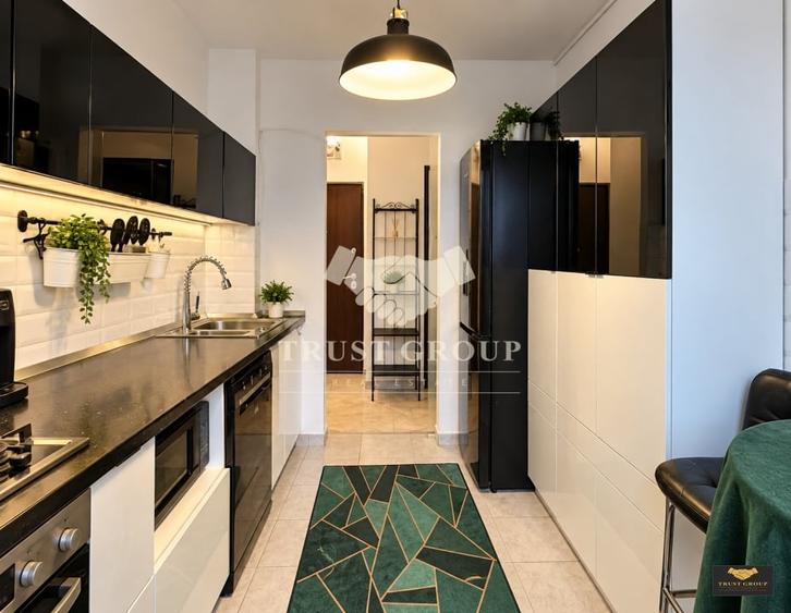 Apartament cu 2 camere semidecomandat, mobilat în Pajura