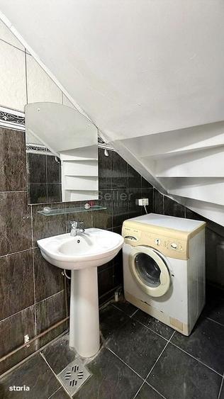 Apartament cu 3 camere în Schei