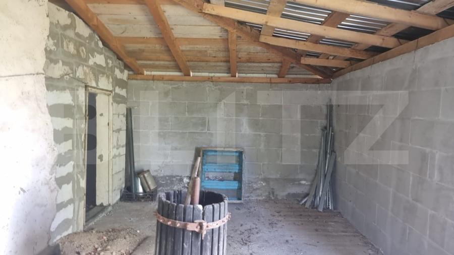 Casă individuală cu 4 camere cu Teren 2982 Mp în Costuleni