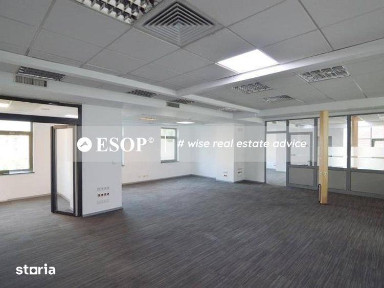 Spațiu comercial, de 300 mp, în Romană