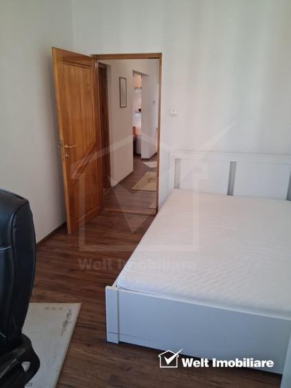 Apartament cu 4 camere semidecomandat, mobilat în Zorilor