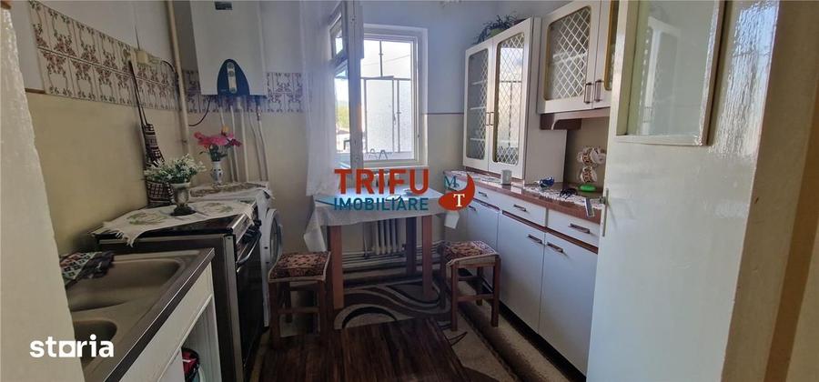 Apartament 2 camere decomandat de vanzare zona Cetate - 10