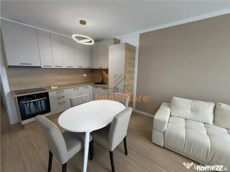 Apartament cu 2 camere decomandat în Lotus