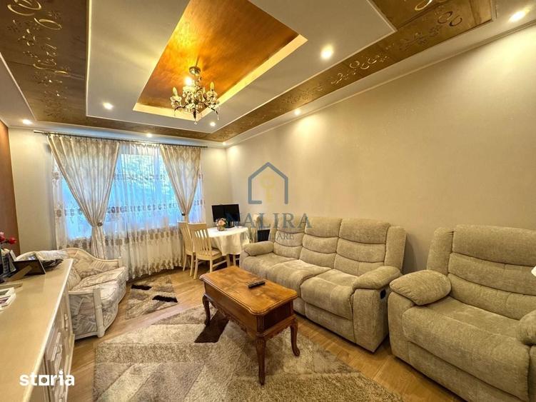 Apartament cu 3 camere decomandat în Săsar