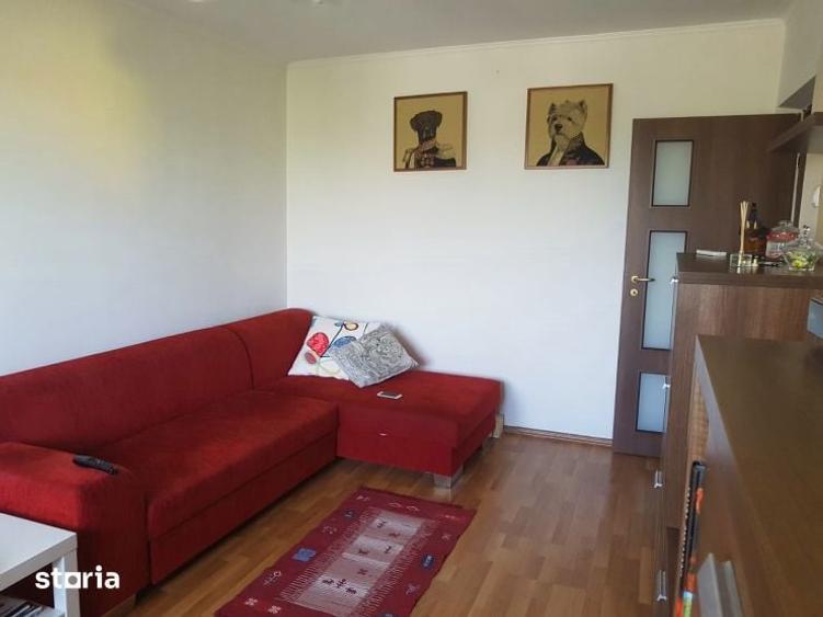 Apartament cu 3 camere în Crângași