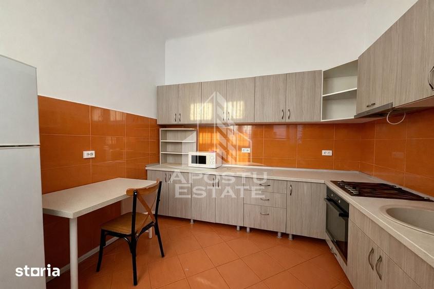 Casă cu 10 camere cu Teren 410 Mp în Fabric