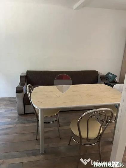 Casă cu 2 camere cu Teren 450 Mp în Remetea Chioarului