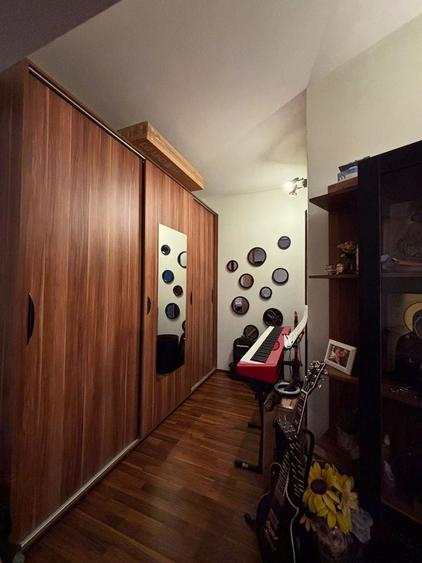 Apartament cu 2 camere semidecomandat, mobilat în Giroc