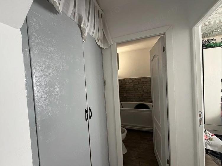 Apartament cu 2 camere semidecomandat în Central
