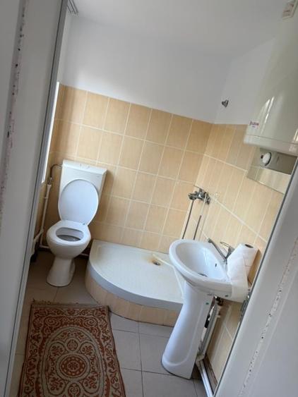 Casă individuală cu 4 camere cu Canalizare în Braneț