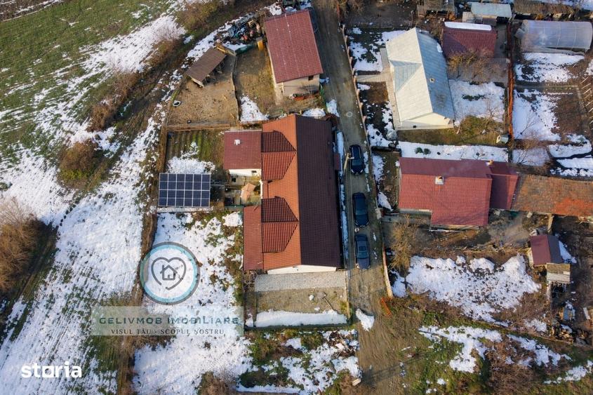 Casă cu 6 camere cu Teren 243 Mp în Drăgănești