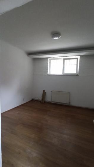 Apartament cu 2 camere decomandat în Știrbei Vodă