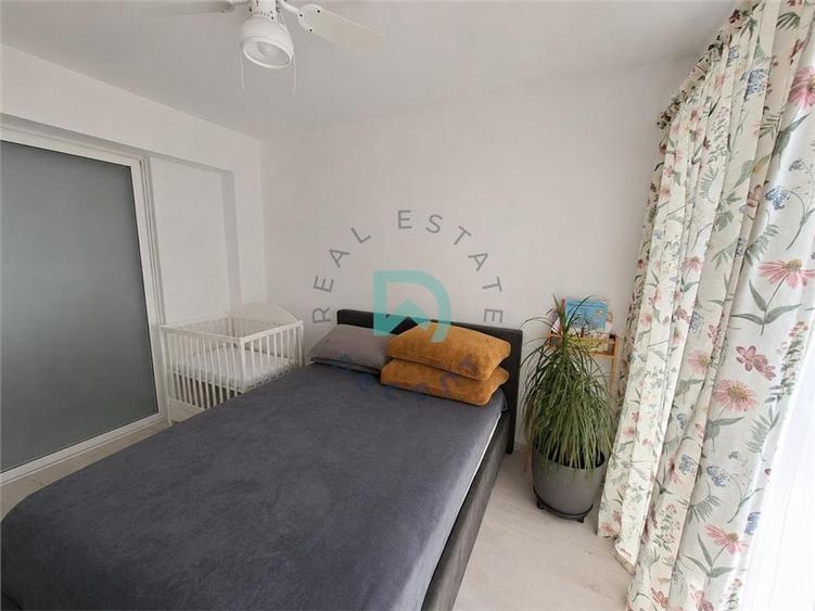 Apartament cu 3 camere decomandat în Triaj
