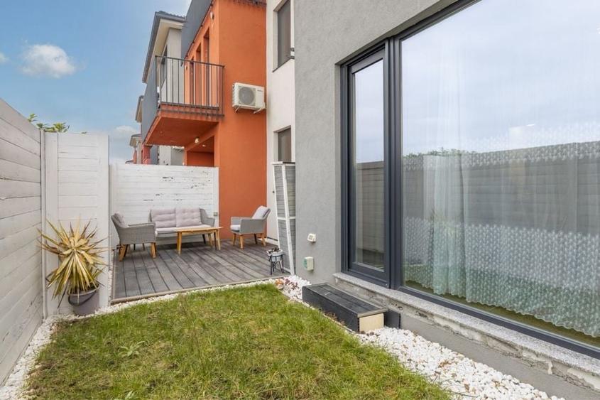 Apartament cu 2 camere semidecomandat în Exterior Vest