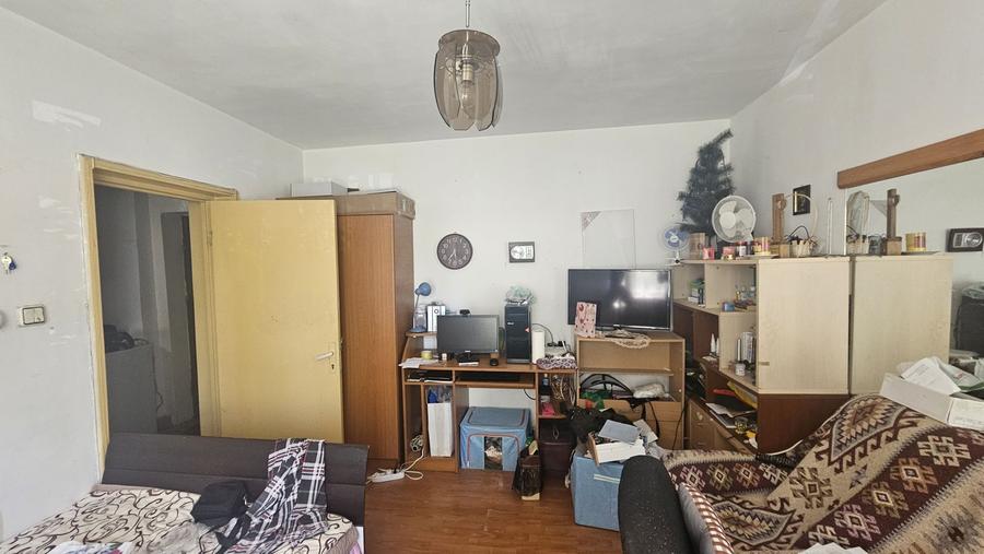De vanzare garsoniera , complex 1 , Trivale Pitesti - 2