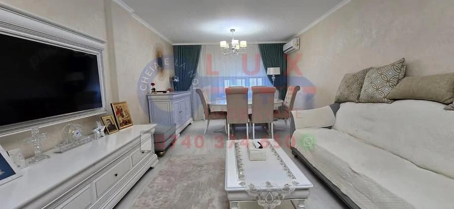 Apartament cu 3 camere decomandat în Ultracentral