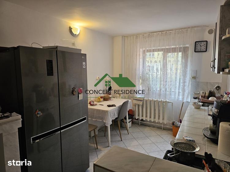 Apartament cu 2 camere semidecomandat în Vest