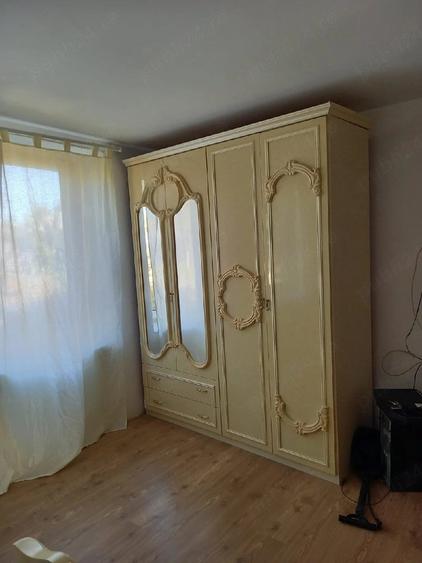 Casă cu Teren 900 Mp în Central