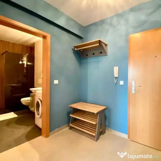 Apartament cu 2 camere decomandat în Avantgarden