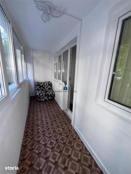 Apartament cu 2 camere semidecomandat în Berceni