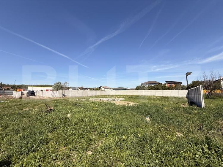Teren Construcții intravilan de 500 mp, în Balta Verde
