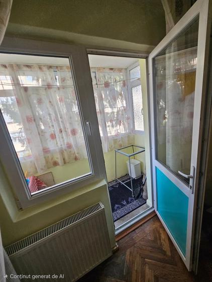 Apartament cu 2 camere semidecomandat în Ostroveni