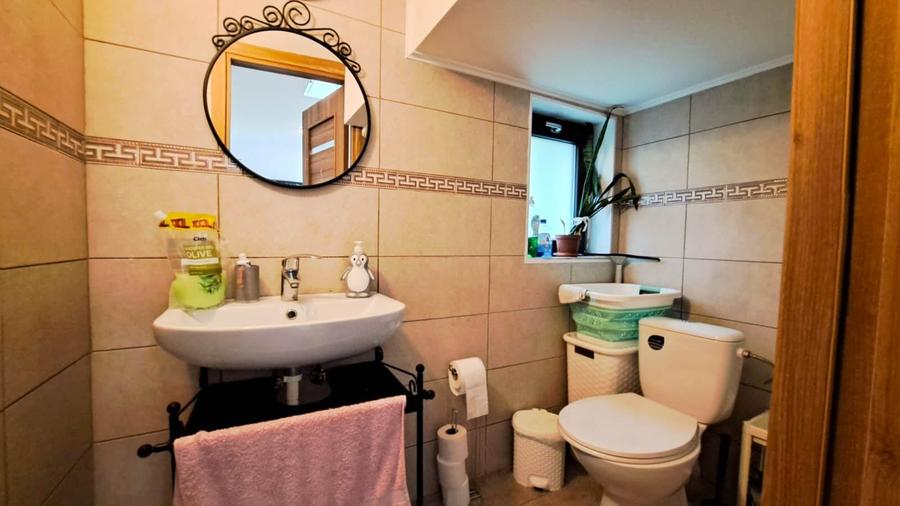 Casă individuală cu 4 camere cu Teren 340 Mp în Tunari