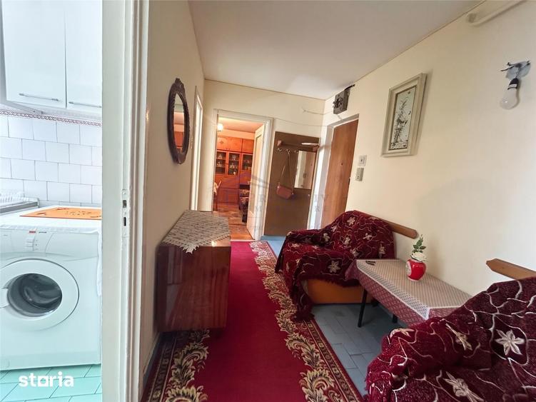 Apartament cu 2 camere decomandat, mobilat în Ultracentral