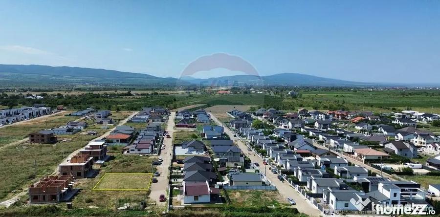 Teren de 521 mp, în Câmpineanca