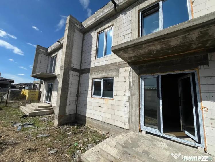Casă cu 5 camere cu Teren 480 Mp în Central